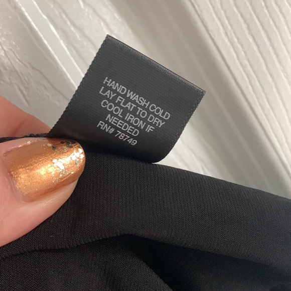 ARDEN B. Beaded black halter Sz.small - Picture 7 of 7